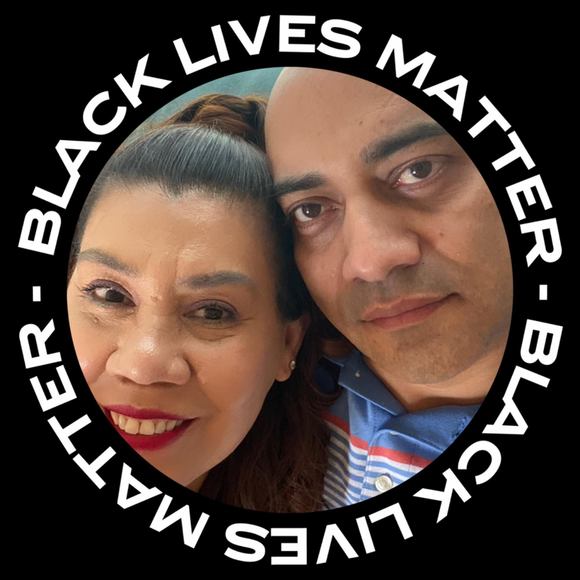 Meet your Posher, Monica - Picture 1 of 1